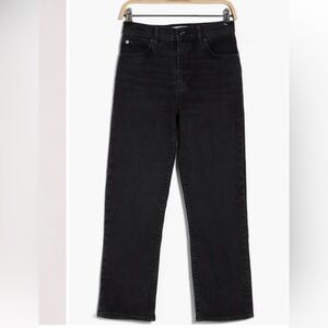Frame The Ruler High Waist Ankle
Straight Leg Jeans
